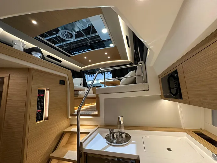 Gt52-156 Yacht Photos Pics 