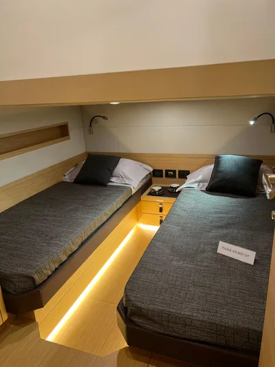 Gt52-156 Yacht Photos Pics 