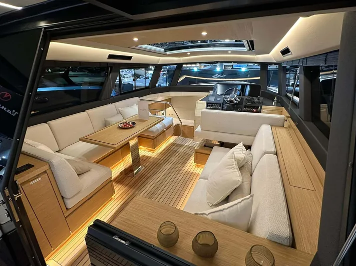 Gt52-156 Yacht Photos Pics 