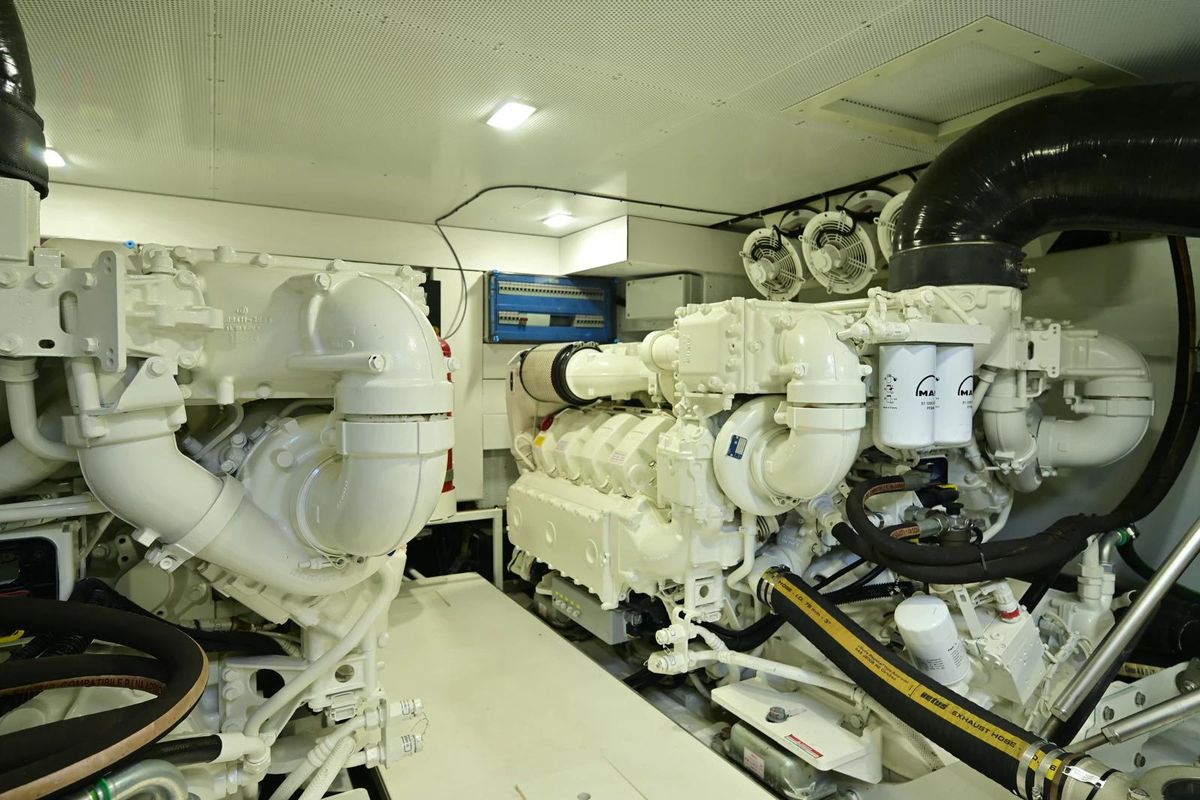 2021 Galeon 72 