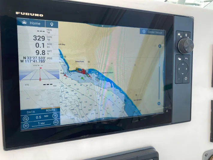 Alibi Yacht Photos Pics Furuno marine GPS display on 2006 Rampage Express Offshore Tower boat.