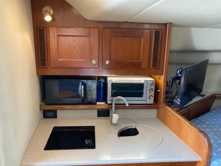 Alibi Yacht Photos Pics 