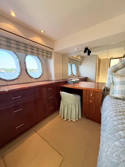 Timefinder Yacht Photos Pics 