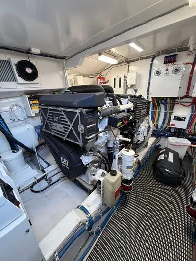 Timefinder Yacht Photos Pics 