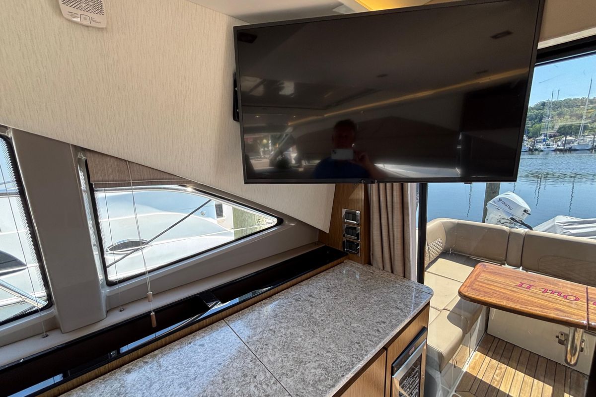 2018 Sea Ray 46 
