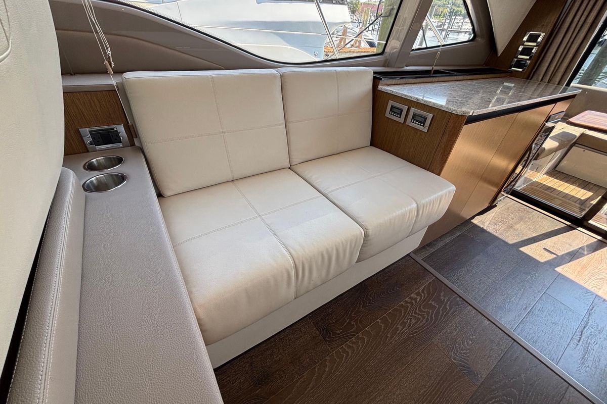 2018 Sea Ray 46 