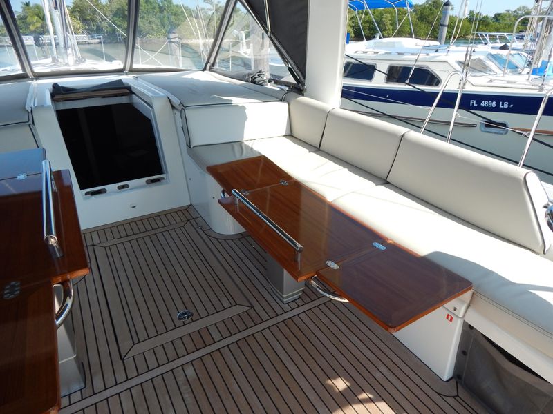 2021 Beneteau Oceanis Yacht 54