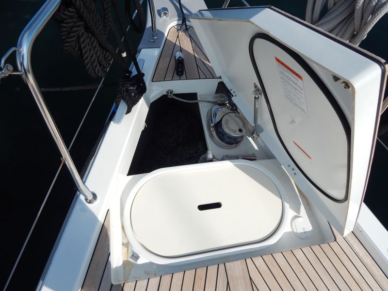 2021 Beneteau Oceanis Yacht 54