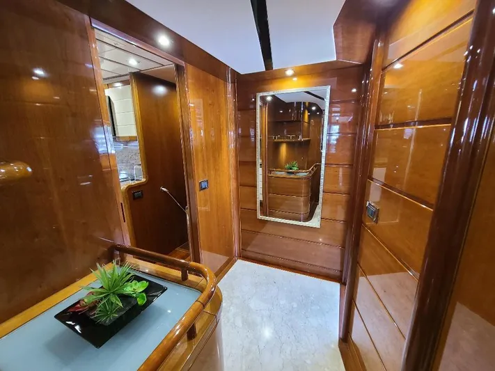 Noah's Yacht Photos Pics 