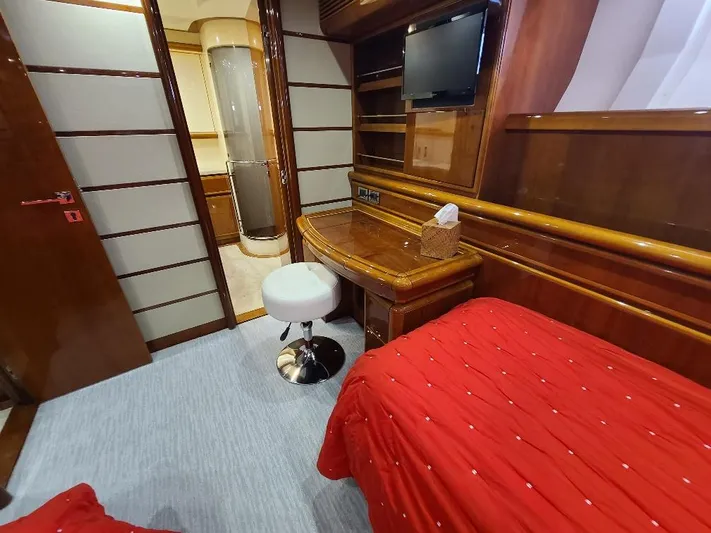 Noah's Yacht Photos Pics 