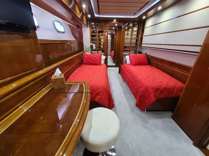 Noah's Yacht Photos Pics 