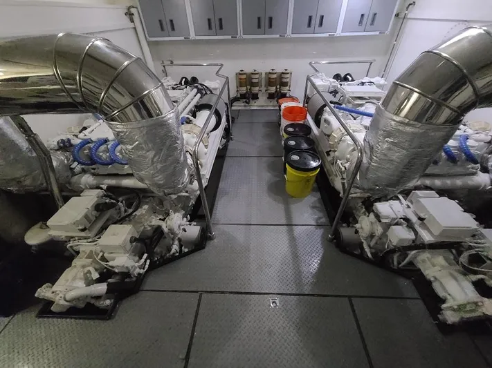 Noah's Yacht Photos Pics 