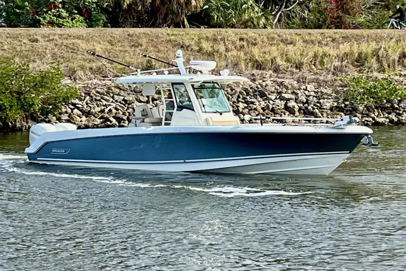 Daddy's Girl Yacht Photos Pics 