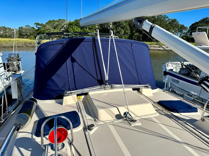 Second Wind Yacht Photos Pics 2006 Island Packet 440 yacht with blue deck cover.