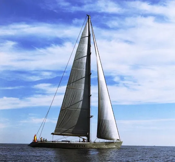 Syl Yacht Photos Pics 