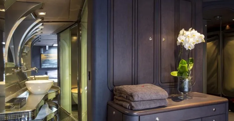 Syl Yacht Photos Pics 