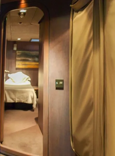 Syl Yacht Photos Pics 