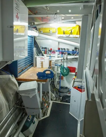 Syl Yacht Photos Pics 