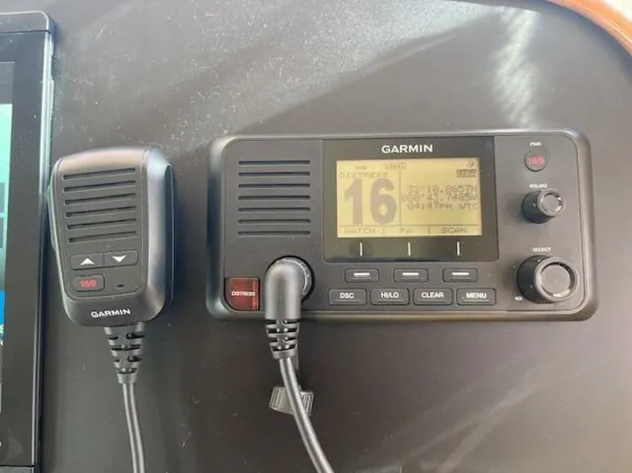  Yacht Photos Pics 2006 Mainship 43 Trawler - Image 31