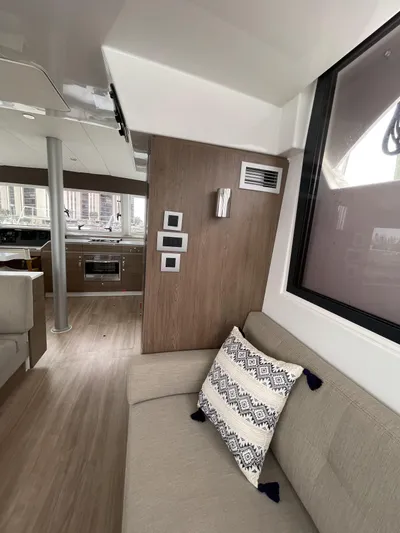  Yacht Photos Pics 2023 Catana Catspace 40