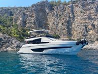 2021 Fairline Squadron 68