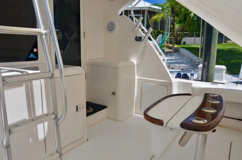 Idle Hour Yacht Photos Pics 