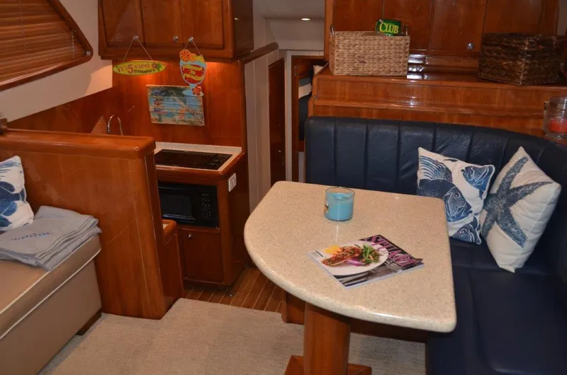 Idle Hour Yacht Photos Pics 