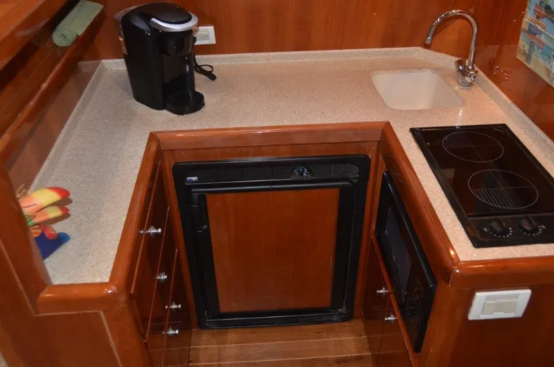 Idle Hour Yacht Photos Pics 