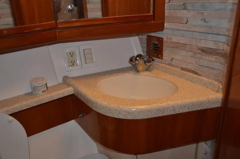 Idle Hour Yacht Photos Pics 