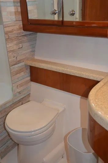 Idle Hour Yacht Photos Pics 