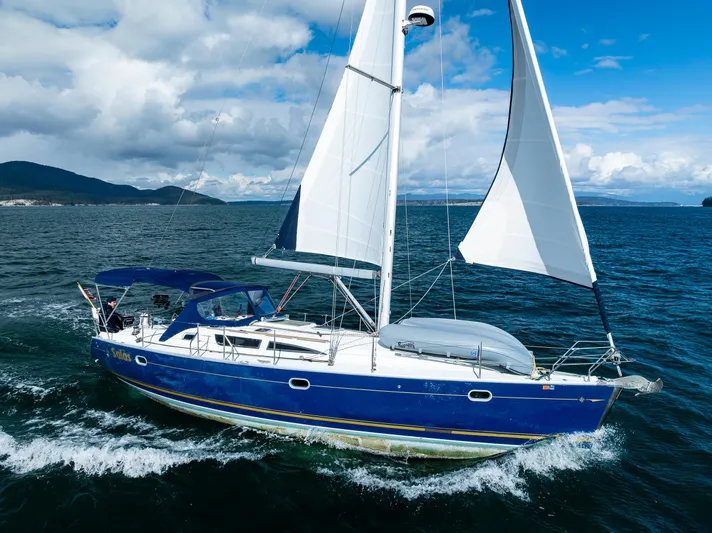 Salus Yacht Photos Pics 