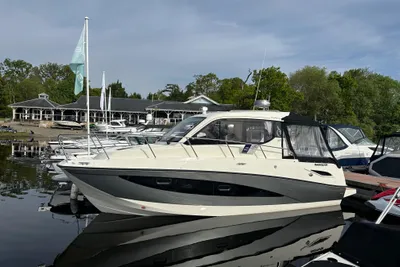2024 Quicksilver Activ 905 Weekend