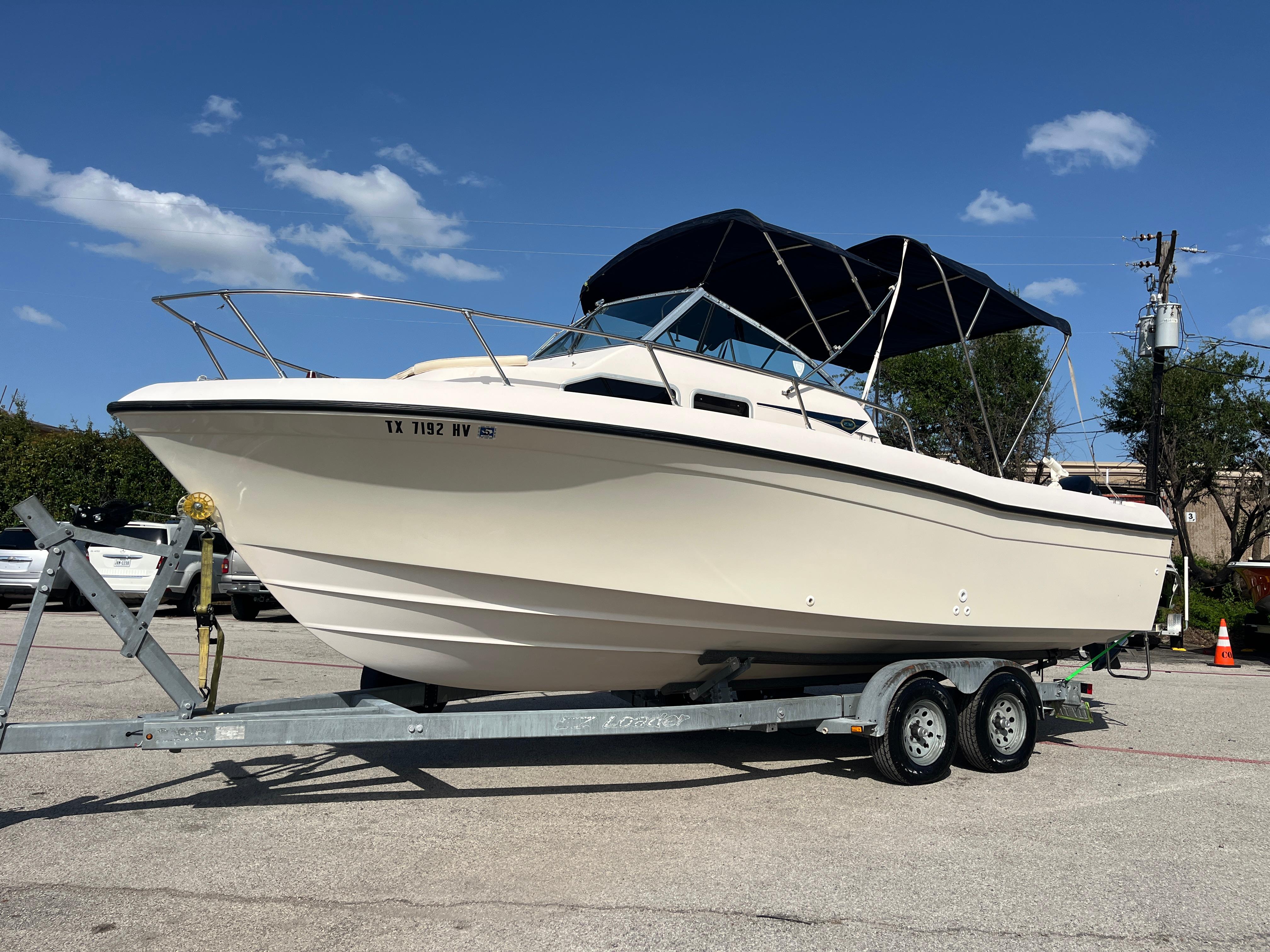 Grady-White Gulfstream 232