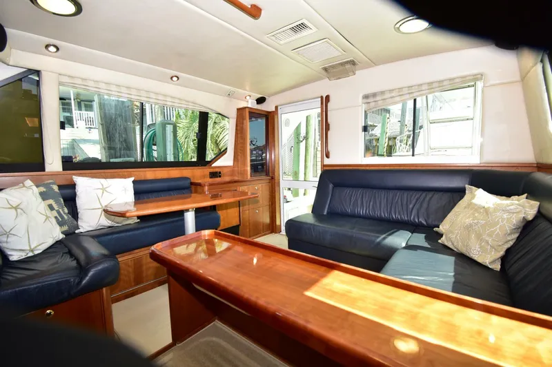 Reel Hula Yacht Photos Pics 