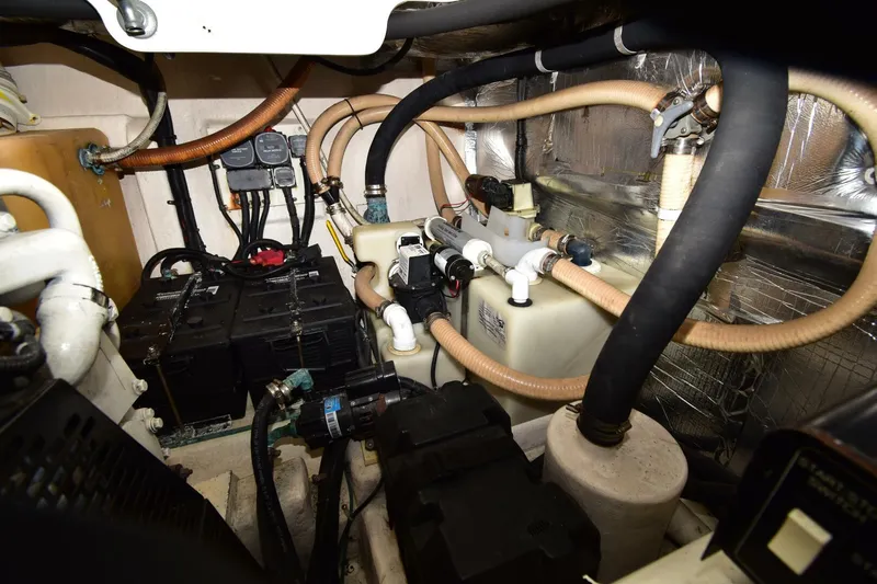 Reel Hula Yacht Photos Pics 