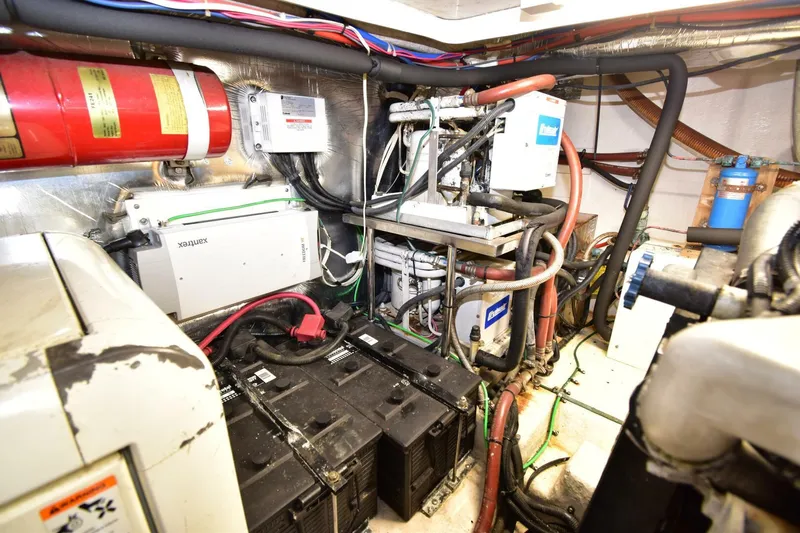 Reel Hula Yacht Photos Pics 