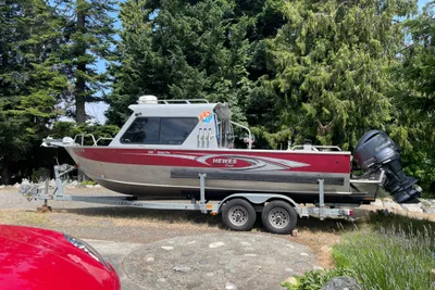 Hewescraft 240 Ocean Pro