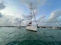 1999 Beneteau Oceanis Clipper 411