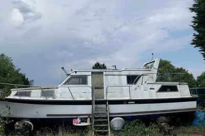 1977 Aquafibre 37