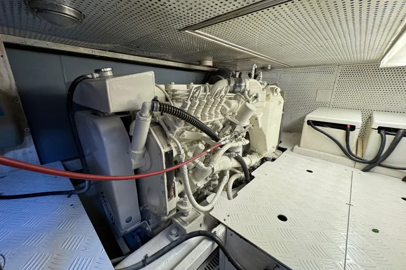  Yacht Photos Pics Engine room of 2006 Albin 40 North Sea Cutter, showcasing detailed machinery and components.