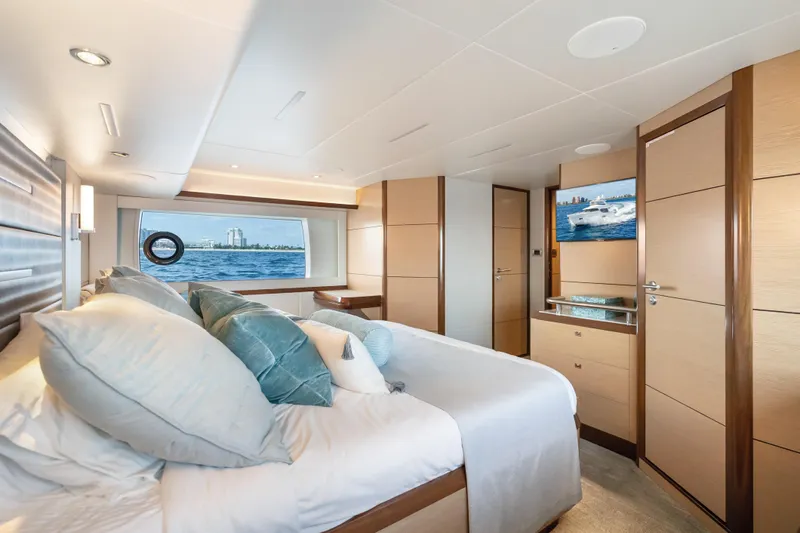 Mocean Yacht Photos Pics Luxurious bedroom interior of 2021 Ocean Alexander 70E Motoryacht with ocean view.