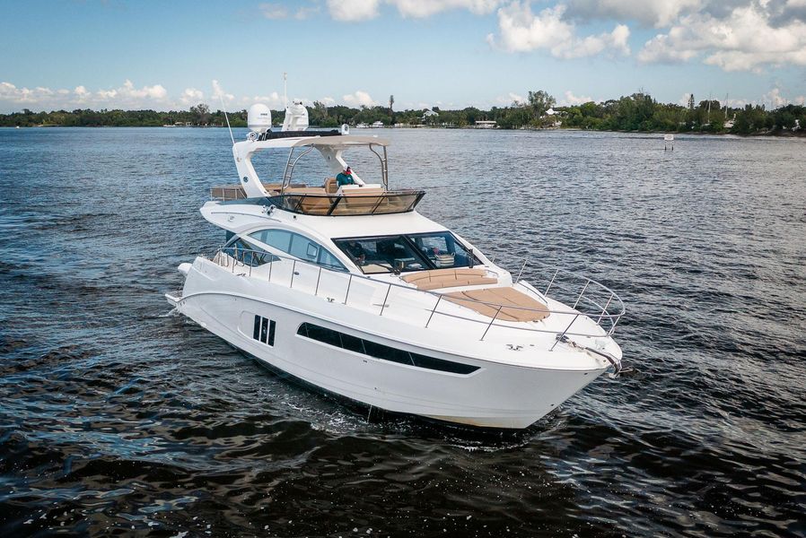 2016 Sea Ray L590 Fly