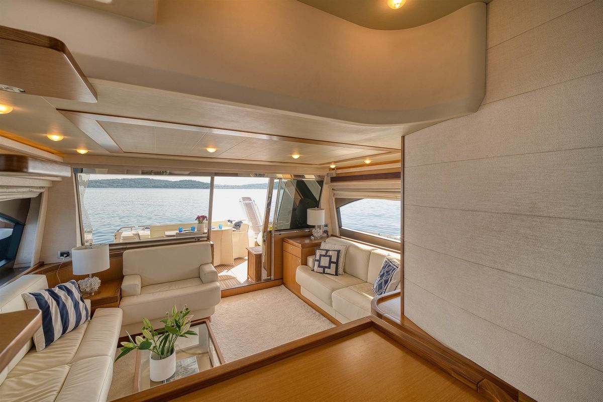 2006 Ferretti Yachts 69 