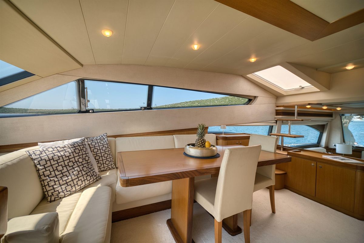 2006 Ferretti Yachts 69 