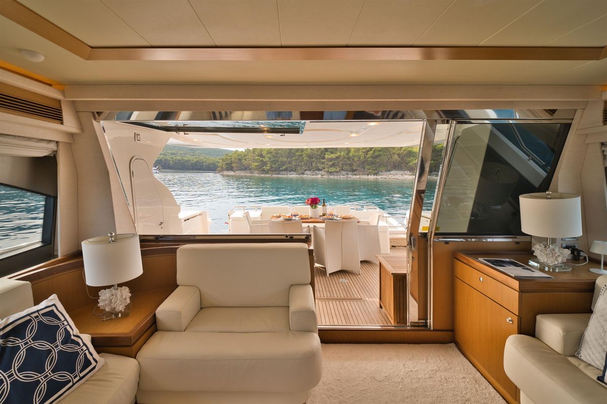 2006 Ferretti Yachts 69 