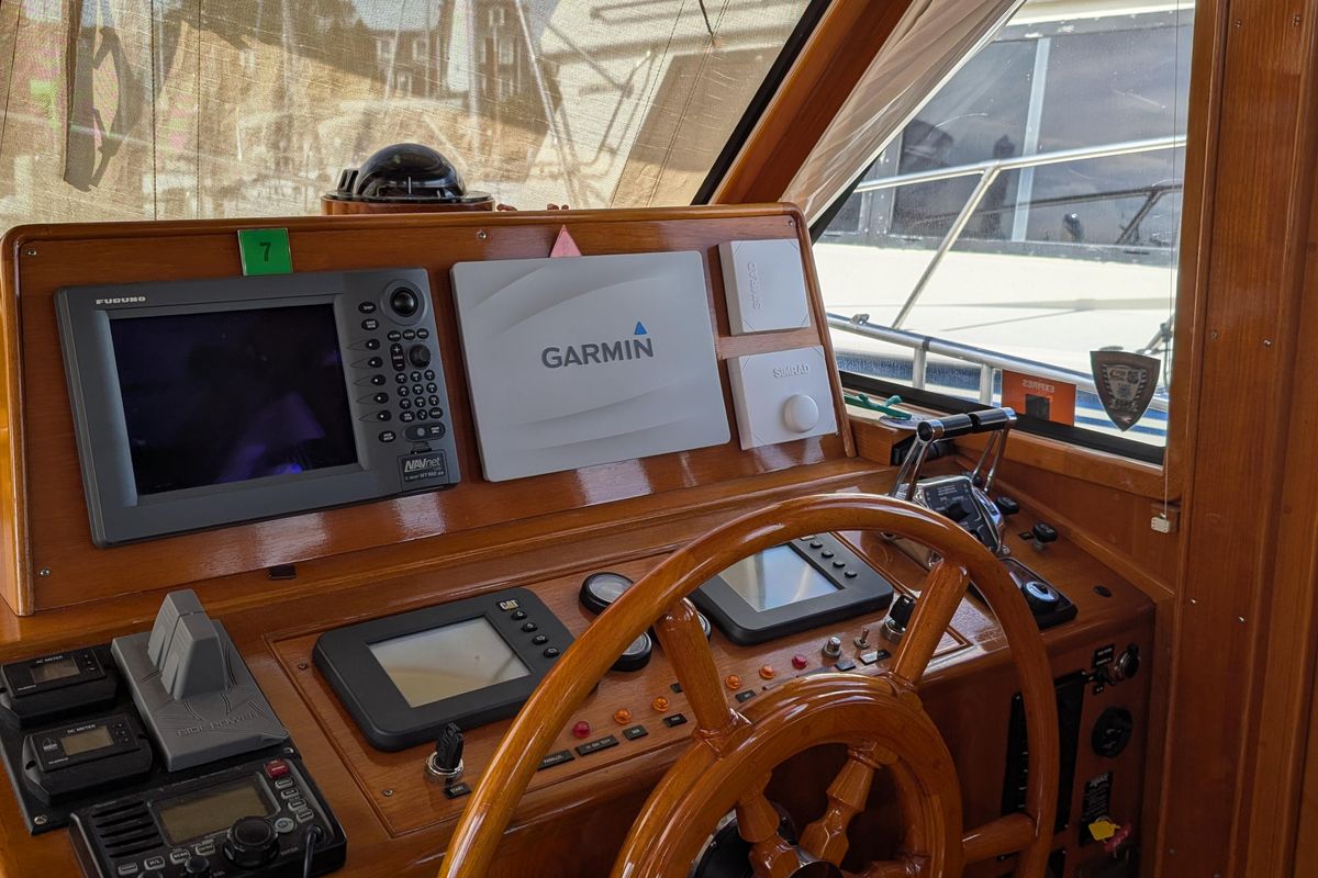 2006 Grand Banks 49 