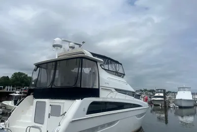 Carver 430 Cockpit Motor Yacht