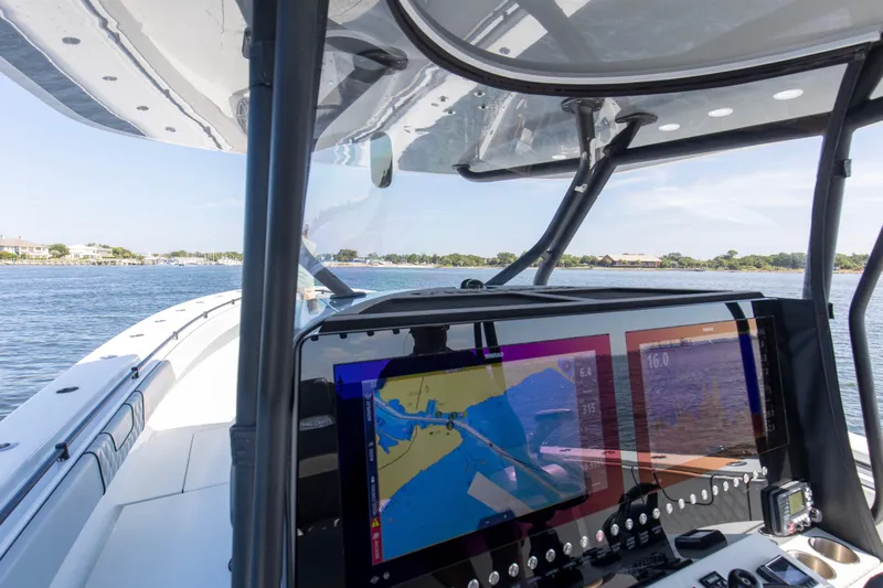 One More Yacht Photos Pics 2022 44 Contender 44 ST One More Electronics