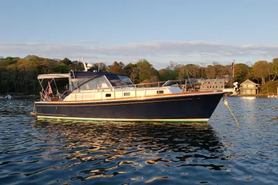 Grand Banks 38 Eastbay