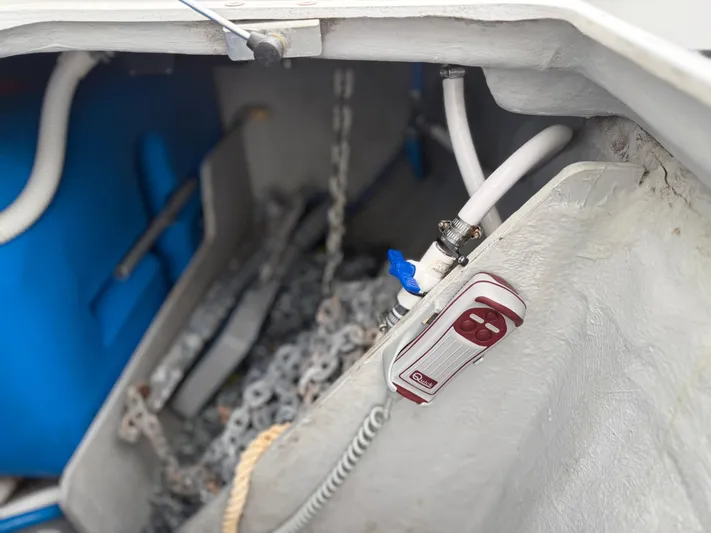 Feel The Moon Yacht Photos Pics 